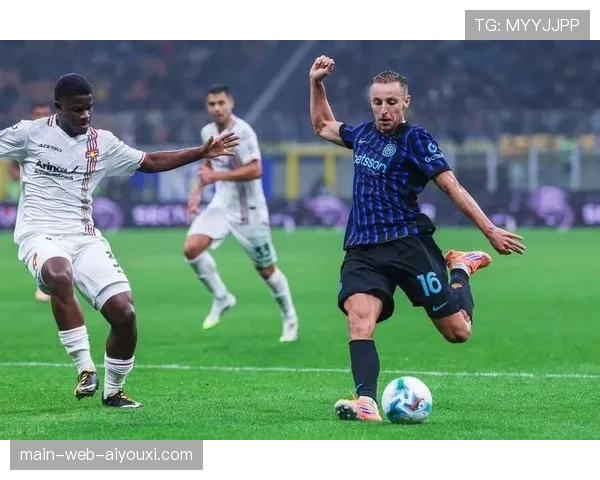 克雷莫纳门将表现稳健 意甲多次关键扑救助球队取分